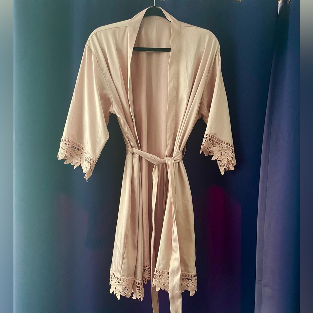 Pink robe with lace trim